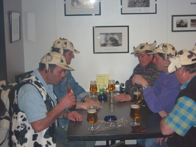 100-0008_IMG