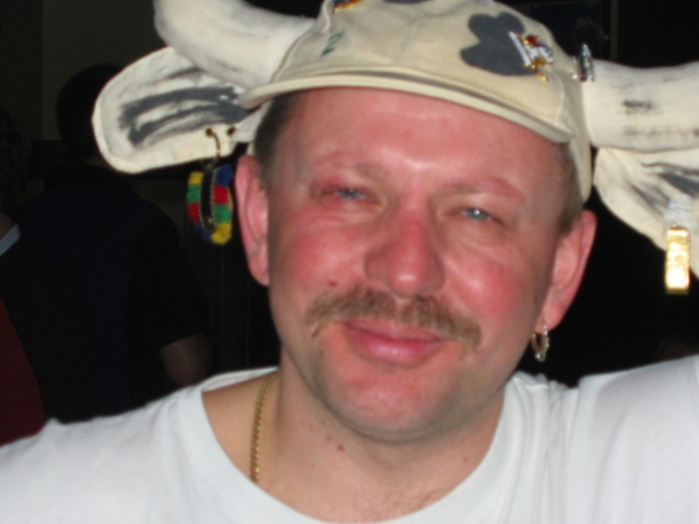 100-0074_IMG