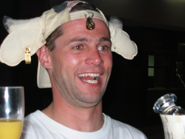 100-0083_IMG