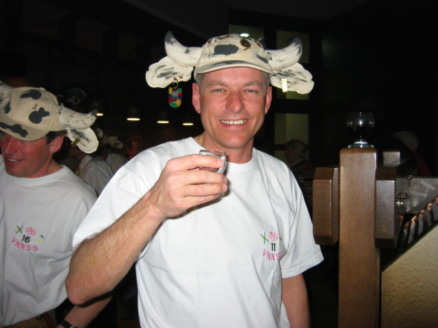 100-0085_IMG