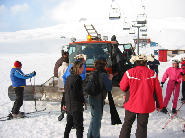 101-0156_IMG