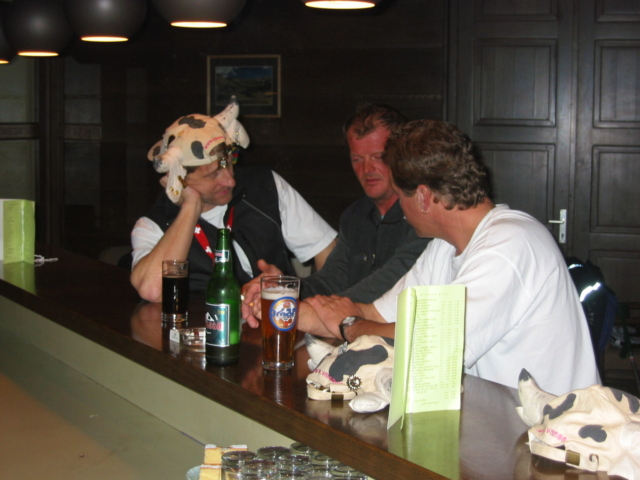 102-0229_IMG