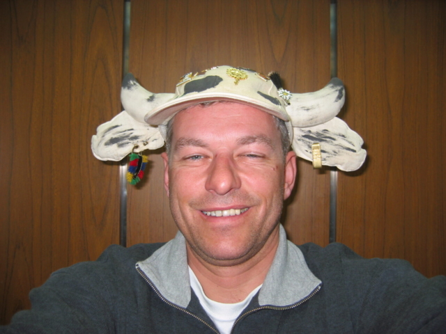 102-0232_IMG