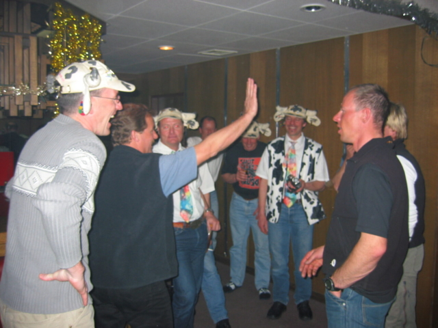 102-0238_IMG