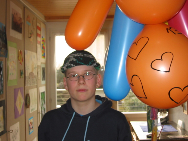 102-0251_IMG